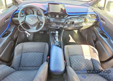 2021 Toyota C-Hr Xle z USA, uszkodzony, nr VIN JTNKHMBX9M1121799